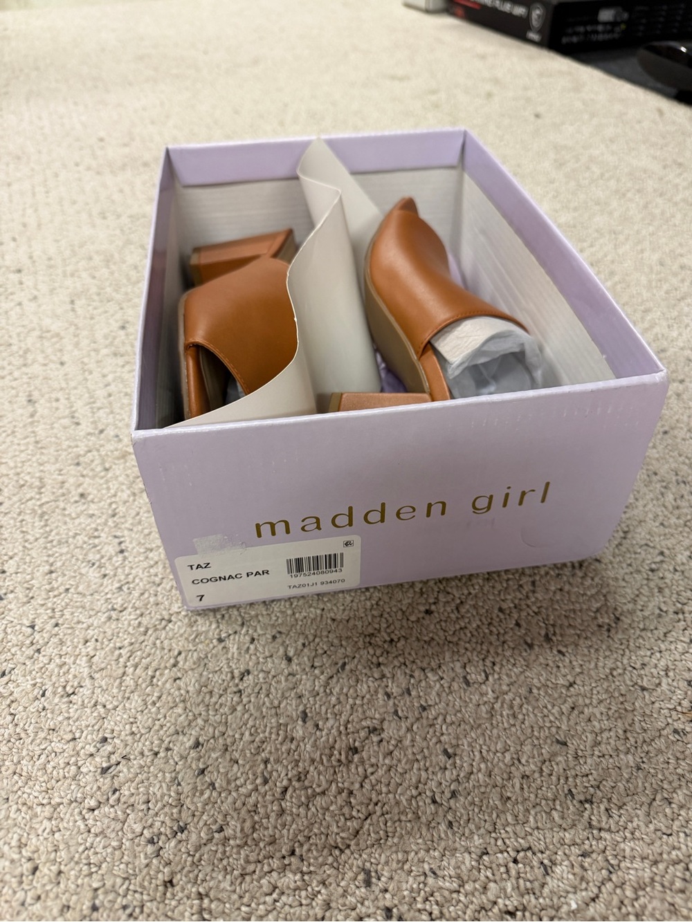 Madden Girl Taz Cognac Block Heel Size 7 Never Worn